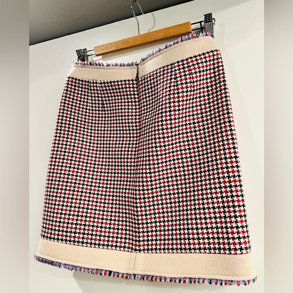 Vintage Balenciaga wool mini skirt in perfect condition size 36 - Picture 7 of 10